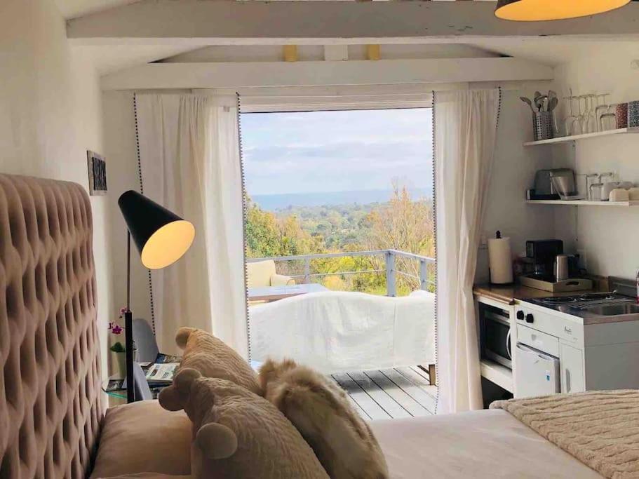 30 Pct Off!! Limited Time! Malibu Charming Getaway With King Bed, Near Beach Extérieur photo